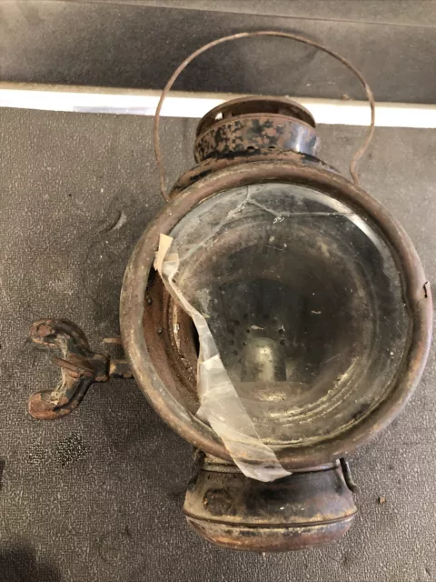 AS IS 08 Diamond 2  C.T. HAM DIAMOND 08 OIL CARRIAGE LAMP/AUTO LANTERN
