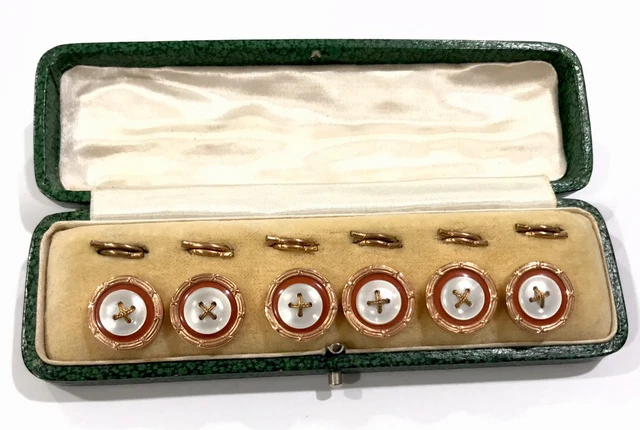 Gros Lot De Boutons Anciens + Boîte + Divers - Occasion - Idéal Créatif / Couture