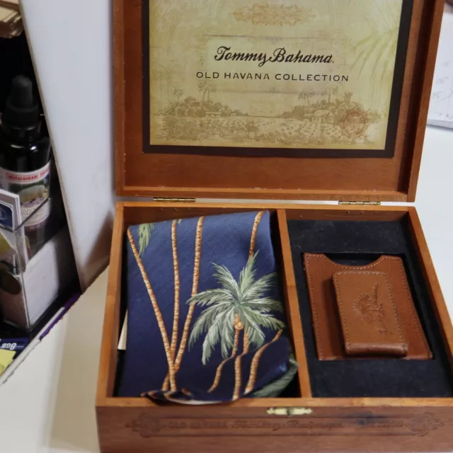 Corbata Tommy Bahama, juego de regalo, como nueva sin usar, en caja de madera G225