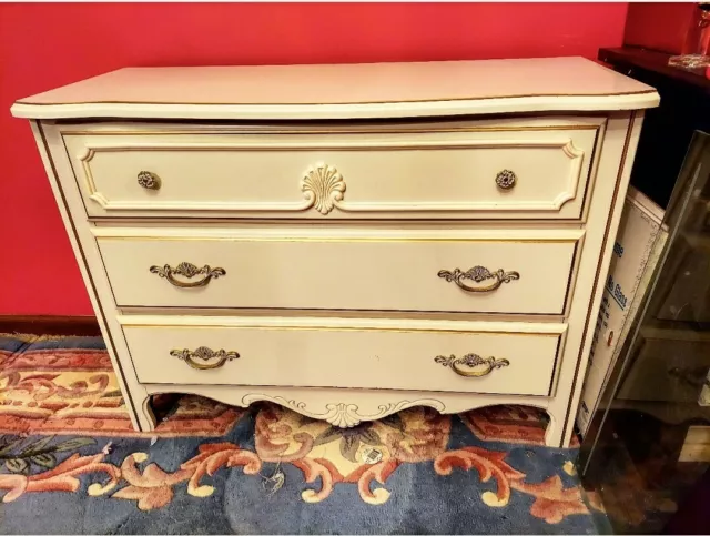 High End Vintage French Provincial 3 Drawer Dresser Gold Trim Mint Condition