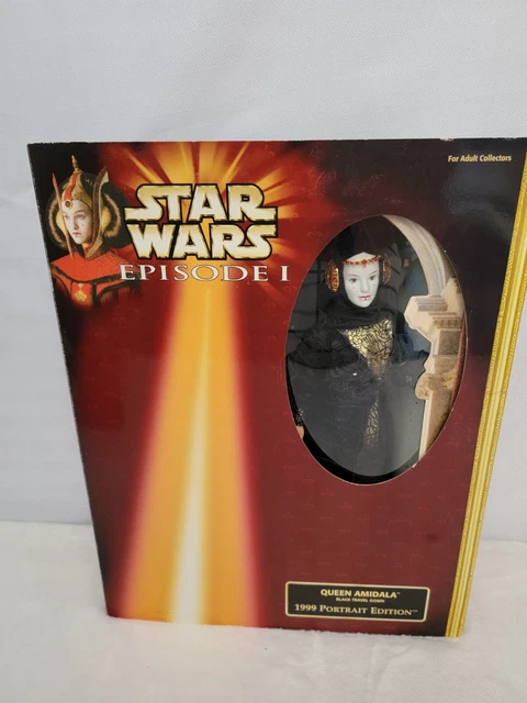 Star Wars Queen Amidala 1999 Portrait Edition in Black Travel Gown, New