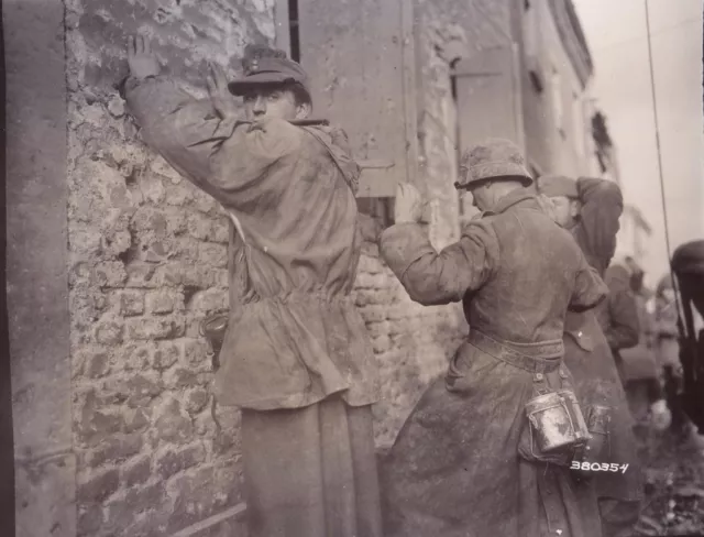 WW2 Photo Captured German Soldiers POW WWII USA Germany World War Two Wehrmacht