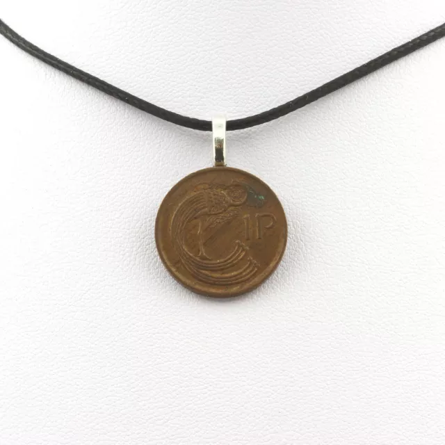 Necklace Coin / Ireland/1 Penny. Cord Black