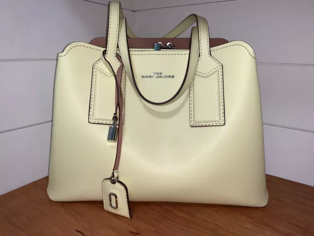 NEW Authentic Runway MARC JACOBS The Editor Shoulder Bag, Creamy Yellow, Leather