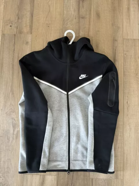 Nike tech fleece hoodie Mens Medium