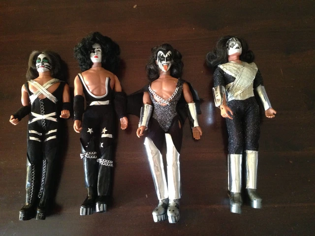 New mego kiss figures discount