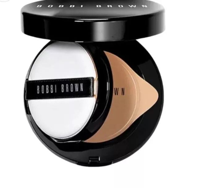 Bobbi braunes Haut Foundation Kissen kompakt LSF 35 EXTRA LEICHT