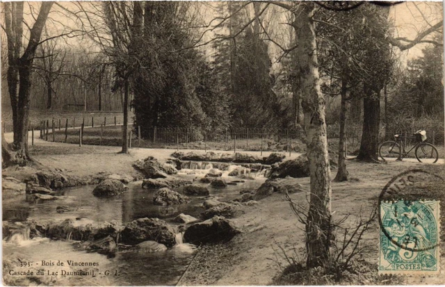 CPA AK Vincennes Cascade du Lac Daumesnil FRANCE (1283188)