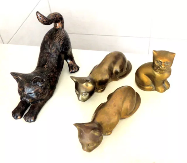 Brass cat Ornaments > Small Feline Collection