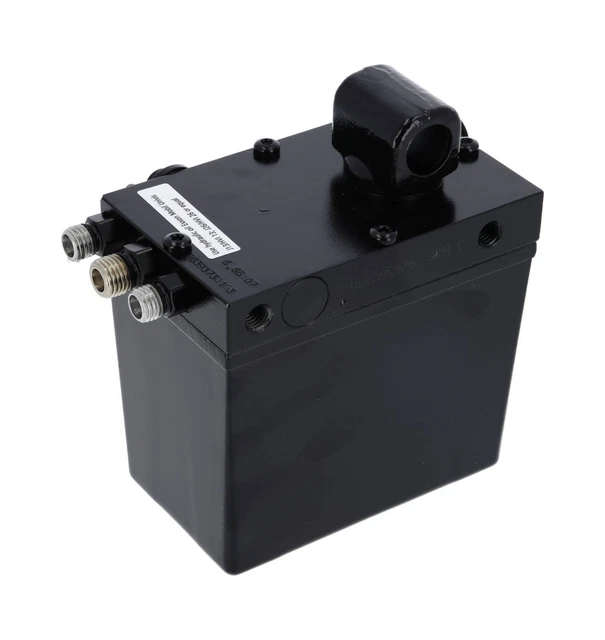 Cabin tilt pump DT Spare Parts 5.65107 Cabin tilt pump 480 ml M12 x 1,5 M14