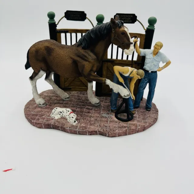Anheuser Busch Figurine Clydesdale Collection Getting Shod Horse Shoe Men 1998