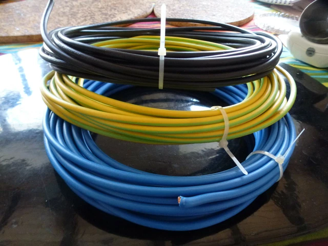Fil électrique souple HO7-VK 6 mm², 5 mètres,  different couleurs
