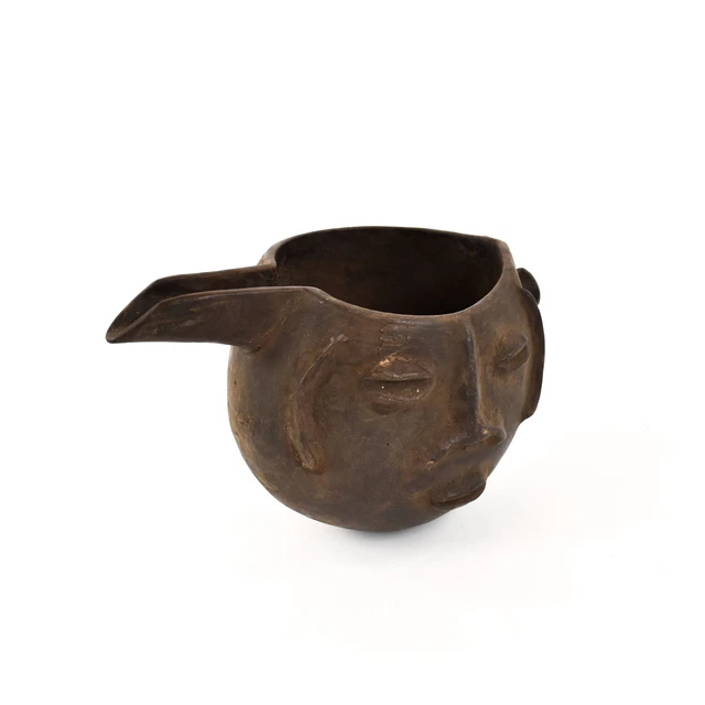 Arte africano Shi (Bashi) con cara en el Congo