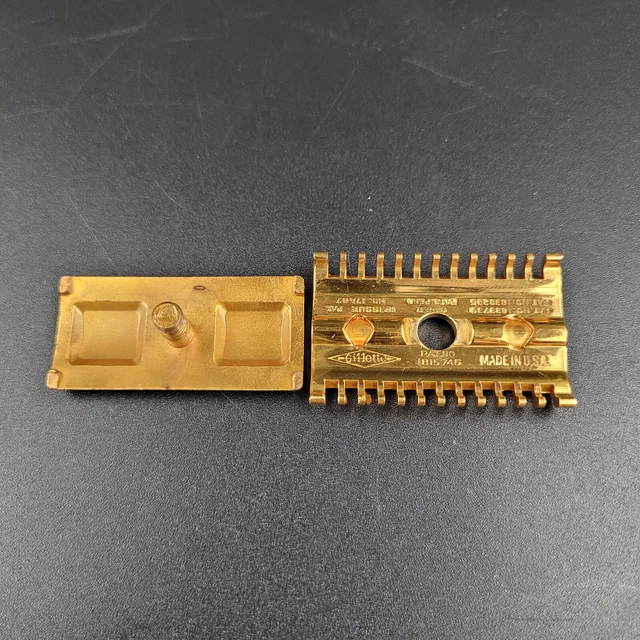 Vintage 1930's Gillette Goodwill Gold Tone DE Ball End Open Comb Razor 7