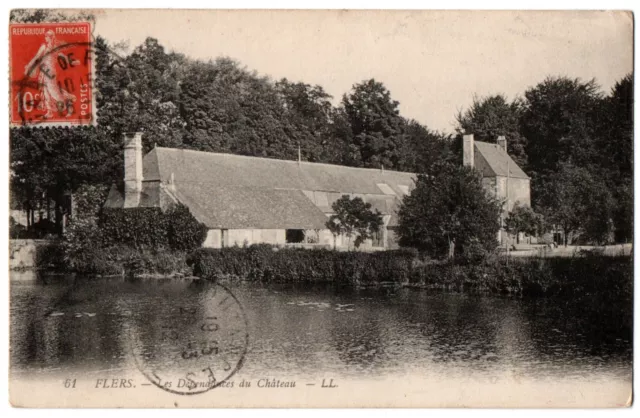 CPA 61 - FLERS (Orne) - 61. Les Dependances du Château - LL