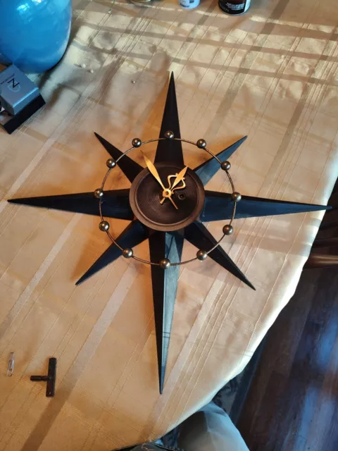 VTG Mid Century Modern Atomic Spartus 22" Starburst Sunburst Wall Clock 1960's