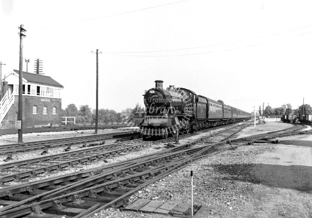PHOTO BR BRITISH Railways Steam Locomotive Class 6959 6979 at Tilehurst ...