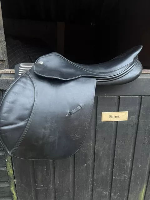 Harry Dabbs Jump Saddle