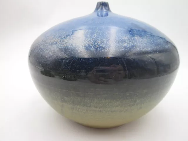 Exquisite blaue Vase Studiokeramik Keramik 70er klasse Form modernist