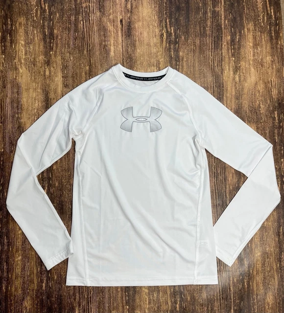 Under Armour Boys Long sleeve shirt size YLARGE