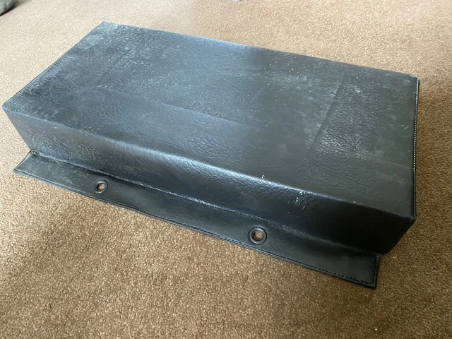 MILITARY Land Rover snatch nos genuine crew compartment seat back cushion