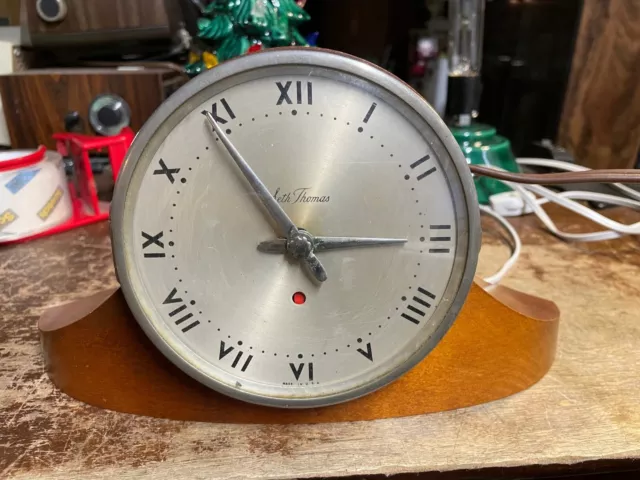 SETH THOMAS ELECTRIC Mantle Clock  Dynaire-1E Art Deco Not Running