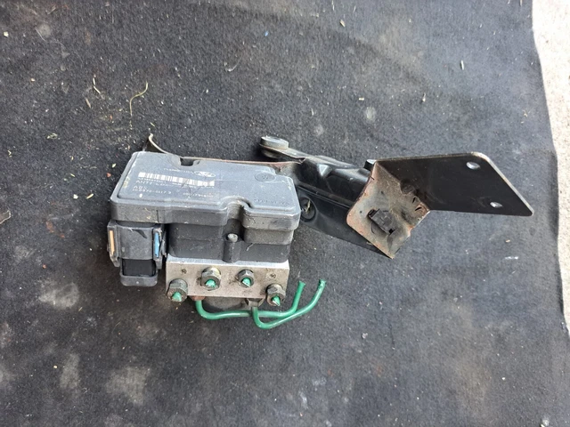 V18* Ford Fiesta ABS Centralina Blocco Idraulico 00007916H2