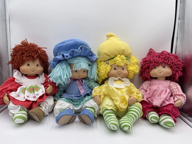 MARIE OSMOND Strawberry Shortcake PORCELAIN COLLECTIBLE DOLL Set of 4 Read Desc