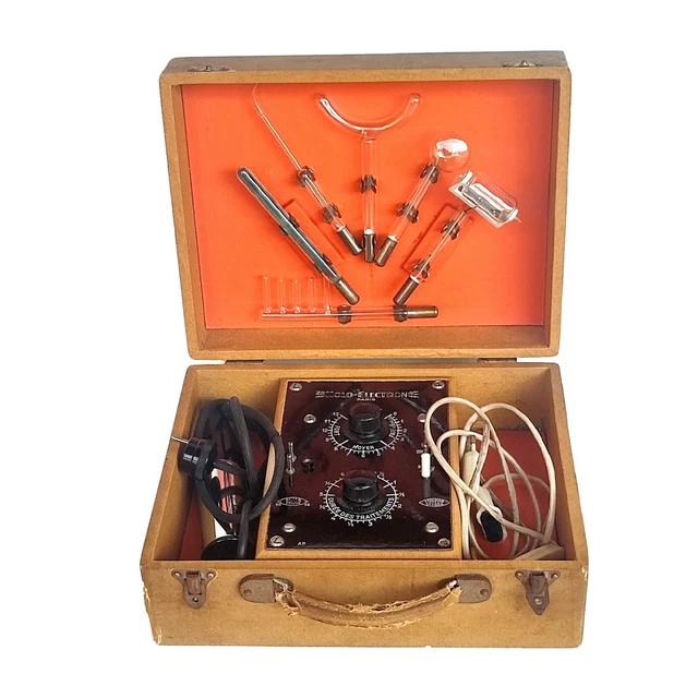 ANCIENNE VALISE DE représentant - Fabricant BAUDOT à NANCY EUR 65,00 - FR