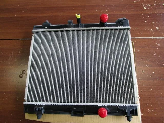 TOYOTA Ractis 2005 DBA-SCP100 Radiatore [usato] [PA68009521]