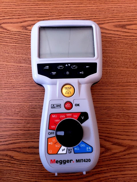 Megger MIT420 Battery Operated Megohmmeter