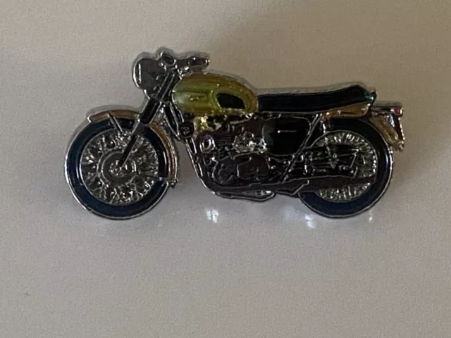 Triumph 650 Jacket pin lapel pin badge