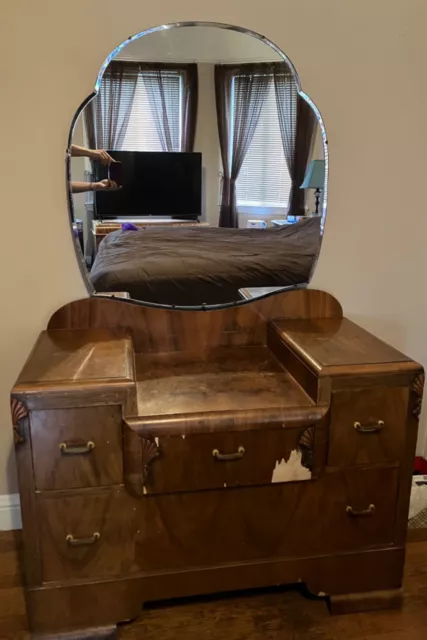 Art Deco antique bedroom furniture set