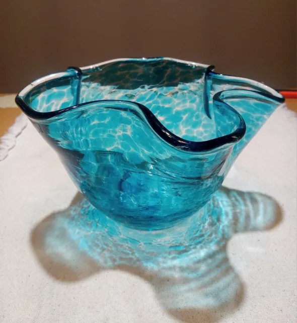 Vintage Hand Blown Art Glass Confetti Bowl Vase Blue  Handkerchief Ruffle 3.5x6"