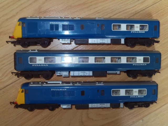 Triang Pullman Locomotive, Dummy & Coach for Hornby OO Gauge Sets - Non Runner