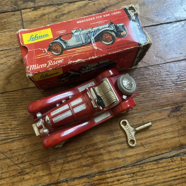 Schuco メルセデス 220S マイクロレーサー Microracer 1038 / Mercedes Benz 220S Heckflosse | Models