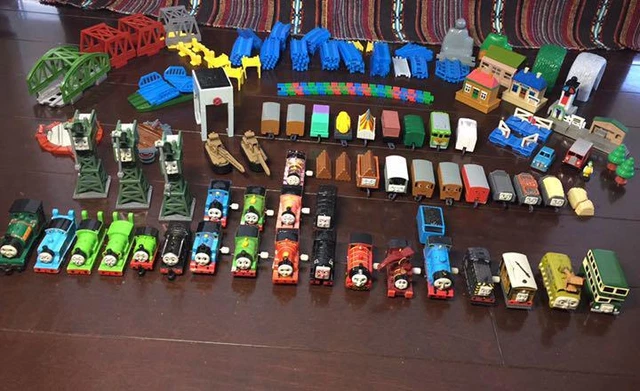 Thomas TOMY CAPSULE PLARAIL - wind-upx13 Percy James Gordon Toby etc F22392