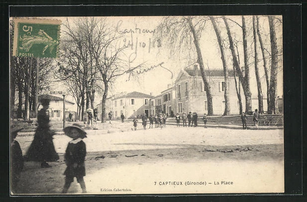 CPA Captieux, La Place 1918