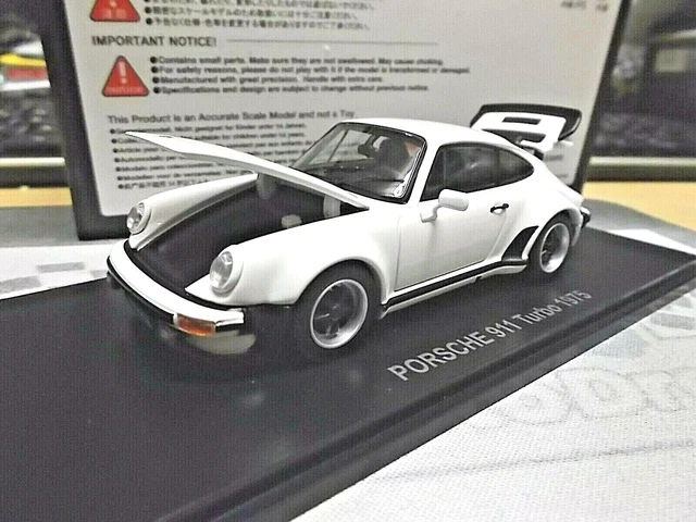 Porsche 911 Turbo 930 Martini 1976 - Minichamps 1:43 Blanche - NEUVE