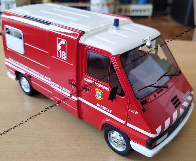 Miniature RENAULT Master pompier type 2 GIFA VSAB avec décalques ALERTE