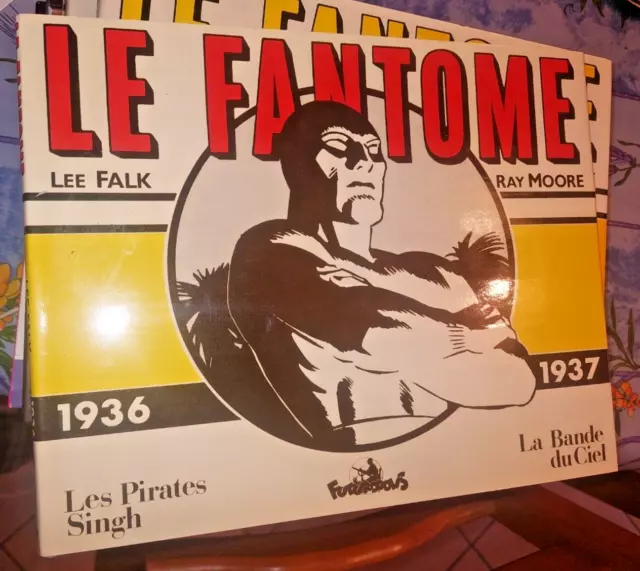 Le Fantôme volume 1  1936/1937 FALK  Moore BD EO FUTUROPOLIS 1984 TTBE