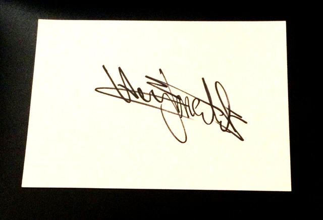 DARTS KIM " THE HURRICANE" HUYBRECHTS SIGNED 8 x 6 CARD.
