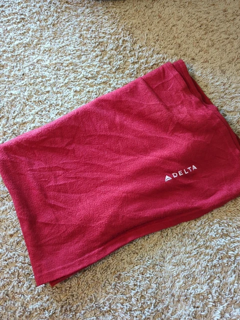 Delta Airlines Embroidered Logo Lap Blanket Red Flight Trip Throw Airplane