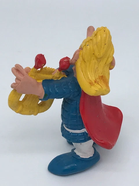 Figurine Play Asterix – Assurancetourix – CEJI Réf 6205 – PVC – Occasion