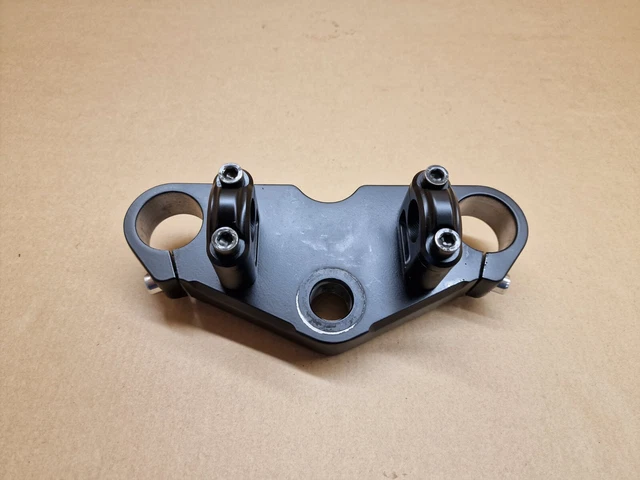 MUTT Akita 125 2022 Top Superiore Forcella Morsetto & Manubrio 2020 - 2023