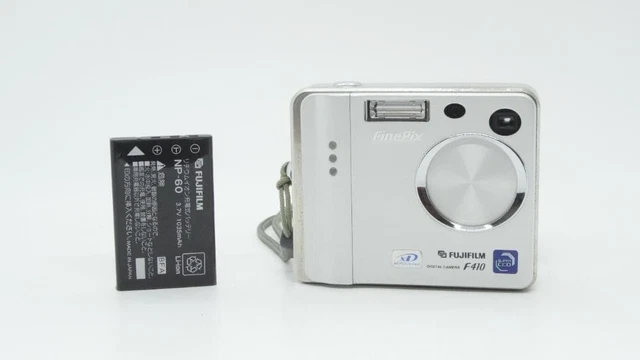 FUJIFILM FINEPIX F410 Silver Compact Digital Camera Used Japan