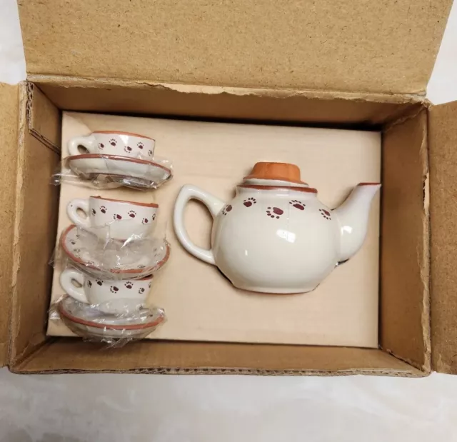 Bearware Potteryworks Boyds Bears & Friends Caitlyn's Mini Tea Set in box