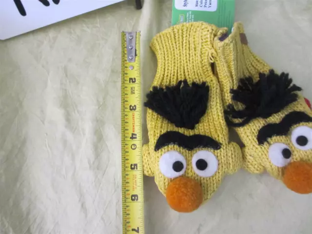 BERT MITTENS taille tout-petit fil de coton petit deLux TRICOTS gants Sesame Street 2