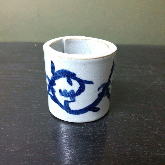 802 Arita Ware Kihei Kiln Arabesque Lid Holder Bonus Included.