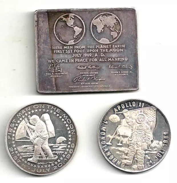 Apollo 11 - Lot de 2 médailles et une plaque en argent - TB/TTB - Poids 60 gr